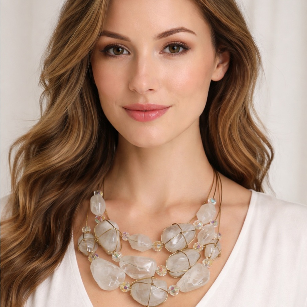 Necklace, Statement Wire Wrapped Stone Necklace Gold Tone Iridescent Beads